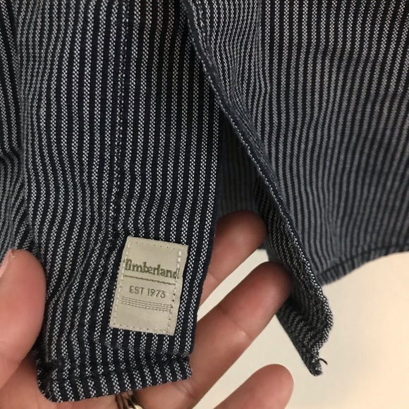 Timberland slim fit button shirt. Small - Picture 6 of 8